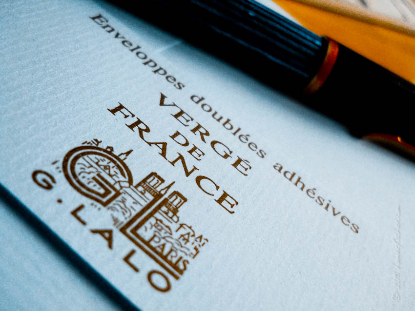 filo_2750 Enveloppes. Azurées ;-)