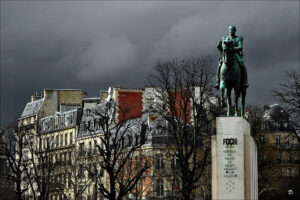 La Statue de Ferdinand Foch, Place du Trocadéro