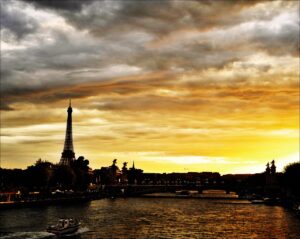 La Seine au coucher du soleil