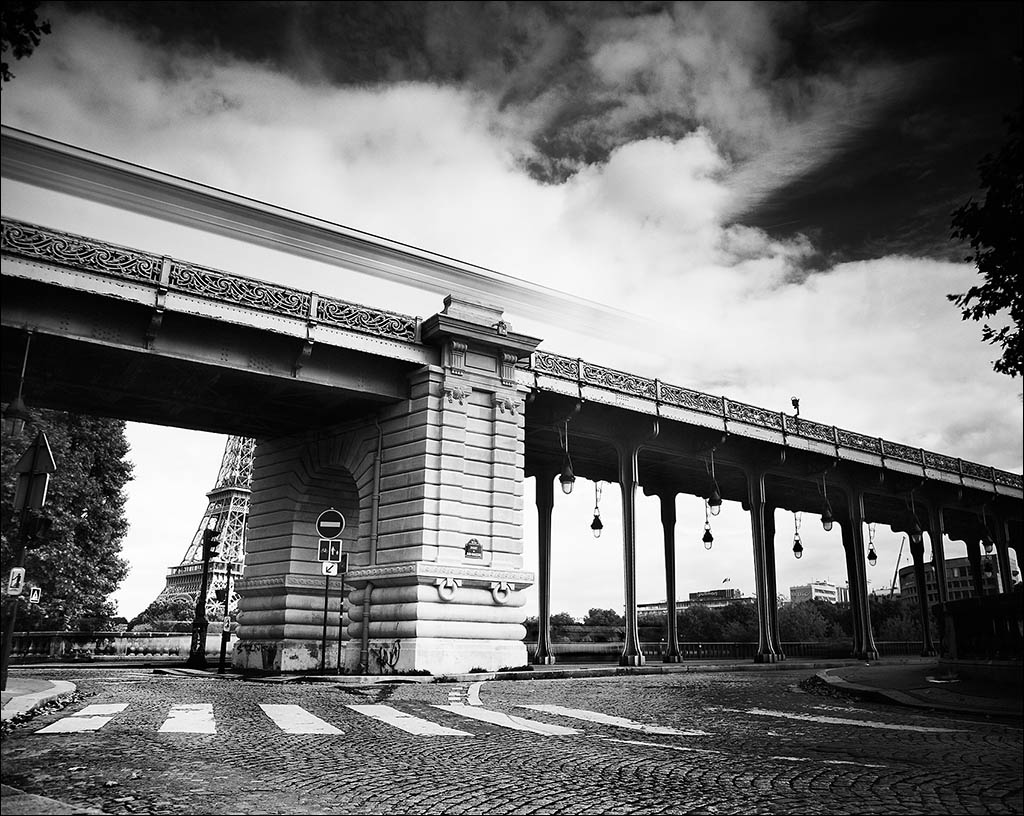 Pt de Bir-Hakeim, Paris.