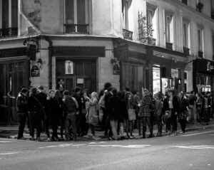 le fête se déroule dans la rue