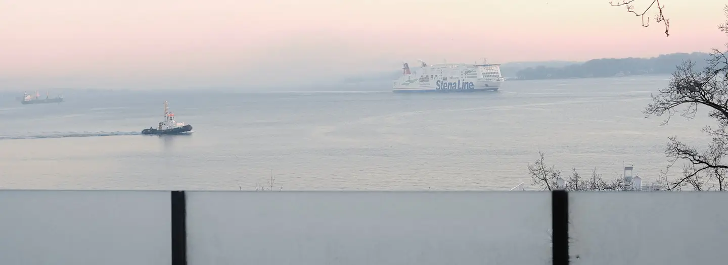profiter bien d'une belle matinée. Vue du "Bellevue" vers le lido de Düsternbrook.